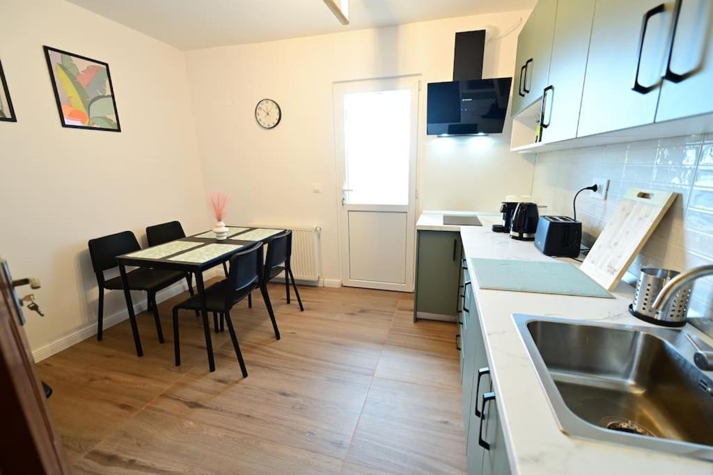 Flh - Apartament Damar Sibiu Exterior photo
